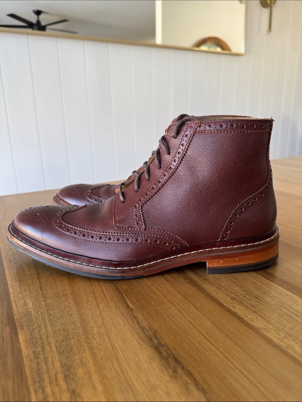 Man Cole Haan wing tip high boots whole grain leather brown size 9